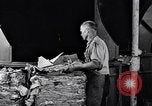 Image déchets de papier Dearborn Michigan USA, 1938, de la seconde 33 séquences d'archives historiques vidéo 65675030011