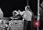 Image déchets de papier Dearborn Michigan USA, 1938, de la seconde 36 séquences d'archives historiques vidéo 65675030011