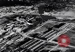 Image déchets de papier Dearborn Michigan USA, 1946, de la seconde 5 séquences d'archives historiques vidéo 65675030012