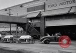 Image wagons de service alimentaire Dearborn Michigan USA, 1946, de la seconde 5 séquences d'archives historiques vidéo 65675030014