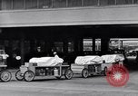 Image wagons de service alimentaire Dearborn Michigan USA, 1946, de la seconde 9 séquences d'archives historiques vidéo 65675030014