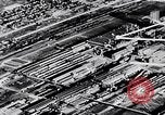 Immagine di Linea di assemblaggio in produzione Dearborn Michigan USA, 1946, secondo 9 filmato di repertorio 65675030017
