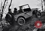 Immagine di Ford Jeep Detroit Michigan USA, 1941, secondo 13 filmato di repertorio 65675030018