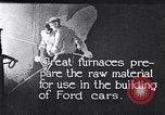 Standbild Ford Model T-Werk in Aktion United States USA, 1923, aus Sekunde 8 historischem Filmmaterial Videoclip 65675030024