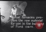 Standbild Ford Model T-Werk in Aktion United States USA, 1923, aus Sekunde 10 historischem Filmmaterial Videoclip 65675030024