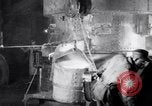 Standbild Ford Model T-Werk in Aktion United States USA, 1923, aus Sekunde 34 historischem Filmmaterial Videoclip 65675030024