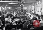 Standbild Montagelinie United States USA, 1923, aus Sekunde 40 historischem Filmmaterial Videoclip 65675030025