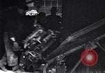 Image boxing Ford Motors United States USA, 1923, de la seconde 21 séquences d'archives historiques vidéo 65675030026