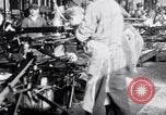 Image Ligne de montage finale Ford modèle T United States USA, 1923, de la seconde 5 séquences d'archives historiques vidéo 65675030027