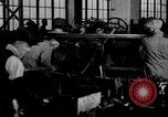 Image Ligne de montage finale Ford modèle T United States USA, 1923, de la seconde 49 séquences d'archives historiques vidéo 65675030027