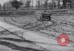 Standbild Ford Auto getestet United States USA, 1923, aus Sekunde 11 historischem Filmmaterial Videoclip 65675030028