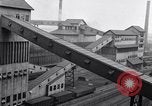 Standbild Ford Kokerei Michigan United States USA, 1927, aus Sekunde 28 historischem Filmmaterial Videoclip 65675030029