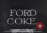 Immagine di Coke caricato su una nave Michigan United States USA, 1927, secondo 24 filmato di repertorio 65675030030