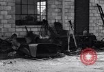 Standbild unordentlich garage Michigan United States USA, 1927, aus Sekunde 8 historischem Filmmaterial Videoclip 65675030031