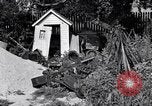 Standbild unordentlich garage Michigan United States USA, 1927, aus Sekunde 25 historischem Filmmaterial Videoclip 65675030031