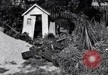 Standbild unordentlich garage Michigan United States USA, 1927, aus Sekunde 26 historischem Filmmaterial Videoclip 65675030031