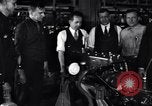 Standbild Modell-A-Motor United States USA, 1927, aus Sekunde 9 historischem Filmmaterial Videoclip 65675030032
