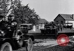 Standbild alte Autos von Ford Dearborn Michigan USA, 1922, aus Sekunde 3 historischem Filmmaterial Videoclip 65675030038