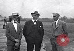 Standbild alte Autos von Ford Dearborn Michigan USA, 1922, aus Sekunde 28 historischem Filmmaterial Videoclip 65675030038