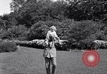 Standbild Henry Ford Dearborn Michigan USA, 1922, aus Sekunde 16 historischem Filmmaterial Videoclip 65675030040