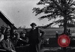 Image wagon-citerne à chevaux Dearborn Michigan USA, 1922, de la seconde 27 séquences d'archives historiques vidéo 65675030054