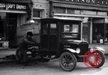 Immagine di Ford del carbone carrello Detroit Michigan USA, 1926, secondo 9 filmato di repertorio 65675030059