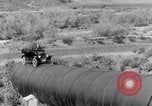 Standbild Ford Model T United States USA, 1920, aus Sekunde 10 historischem Filmmaterial Videoclip 65675030080
