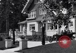 Standbild Ford Model T United States USA, 1920, aus Sekunde 21 historischem Filmmaterial Videoclip 65675030081