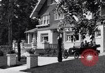 Standbild Ford Model T United States USA, 1920, aus Sekunde 22 historischem Filmmaterial Videoclip 65675030081