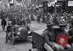 Standbild US Soldaten in Reunion und Frieden Jubiläum Vicksburg Mississippi USA, 1917, aus Sekunde 9 historischem Filmmaterial Videoclip 65675030082