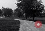 Standbild Ford Model T Auto United States USA, 1923, aus Sekunde 12 historischem Filmmaterial Videoclip 65675030083