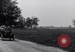 Standbild Ford Model T Auto United States USA, 1923, aus Sekunde 23 historischem Filmmaterial Videoclip 65675030083