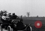 Standbild Ford Model T Auto United States USA, 1923, aus Sekunde 26 historischem Filmmaterial Videoclip 65675030083