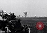 Standbild Ford Model T Auto United States USA, 1923, aus Sekunde 28 historischem Filmmaterial Videoclip 65675030083