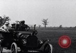 Standbild Ford Model T Auto United States USA, 1923, aus Sekunde 31 historischem Filmmaterial Videoclip 65675030083