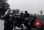 Standbild Ford Model T Auto United States USA, 1923, aus Sekunde 42 historischem Filmmaterial Videoclip 65675030083