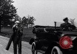 Standbild Ford Model T Auto United States USA, 1923, aus Sekunde 47 historischem Filmmaterial Videoclip 65675030083
