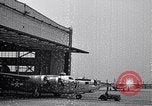 Immagine di Ford B 24 Liberatore pietre miliari di produzione Michigan United States USA, 1944, secondo 28 filmato di repertorio 65675030115