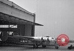 Immagine di Ford B 24 Liberatore pietre miliari di produzione Michigan United States USA, 1944, secondo 37 filmato di repertorio 65675030115