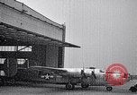 Immagine di Ford B 24 Liberatore pietre miliari di produzione Michigan United States USA, 1944, secondo 38 filmato di repertorio 65675030115