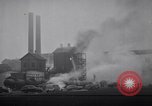 Immagine di Pianta di soia fire Michigan United States USA, 1941, secondo 12 filmato di repertorio 65675030120