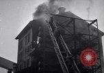 Immagine di Pianta di soia fire Michigan United States USA, 1941, secondo 43 filmato di repertorio 65675030120
