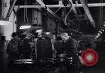 Immagine di Linea di assemblaggio finale United States USA, 1931, secondo 3 filmato di repertorio 65675030121