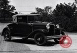 Immagine di Ford Modello auto United States USA, 1931, secondo 59 filmato di repertorio 65675030123