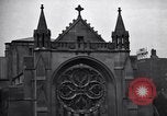 Standbild Henry Ford's Funeral Detroit Michigan USA, 1947, aus Sekunde 10 historischem Filmmaterial Videoclip 65675030126