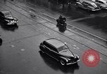 Standbild Henry Ford's Funeral Detroit Michigan USA, 1947, aus Sekunde 30 historischem Filmmaterial Videoclip 65675030126