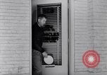 Immagine di Ford Auto Test Dearborn Michigan USA, 1951, secondo 6 filmato di repertorio 65675030129