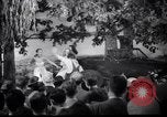 Standbild Ford Cabrio United States USA, 1948, aus Sekunde 24 historischem Filmmaterial Videoclip 65675030142