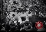 Standbild Ford Cabrio United States USA, 1948, aus Sekunde 31 historischem Filmmaterial Videoclip 65675030142