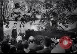 Standbild Ford Cabrio United States USA, 1948, aus Sekunde 57 historischem Filmmaterial Videoclip 65675030142